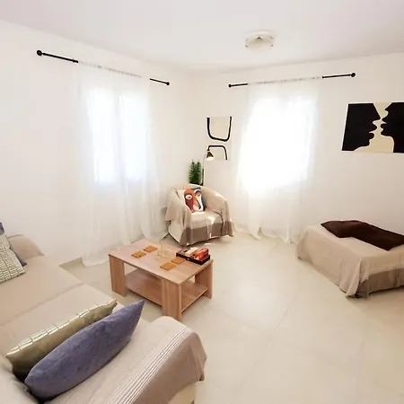 Anch Apartment *