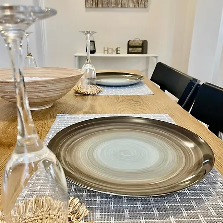 Anch Apartman Kanáli